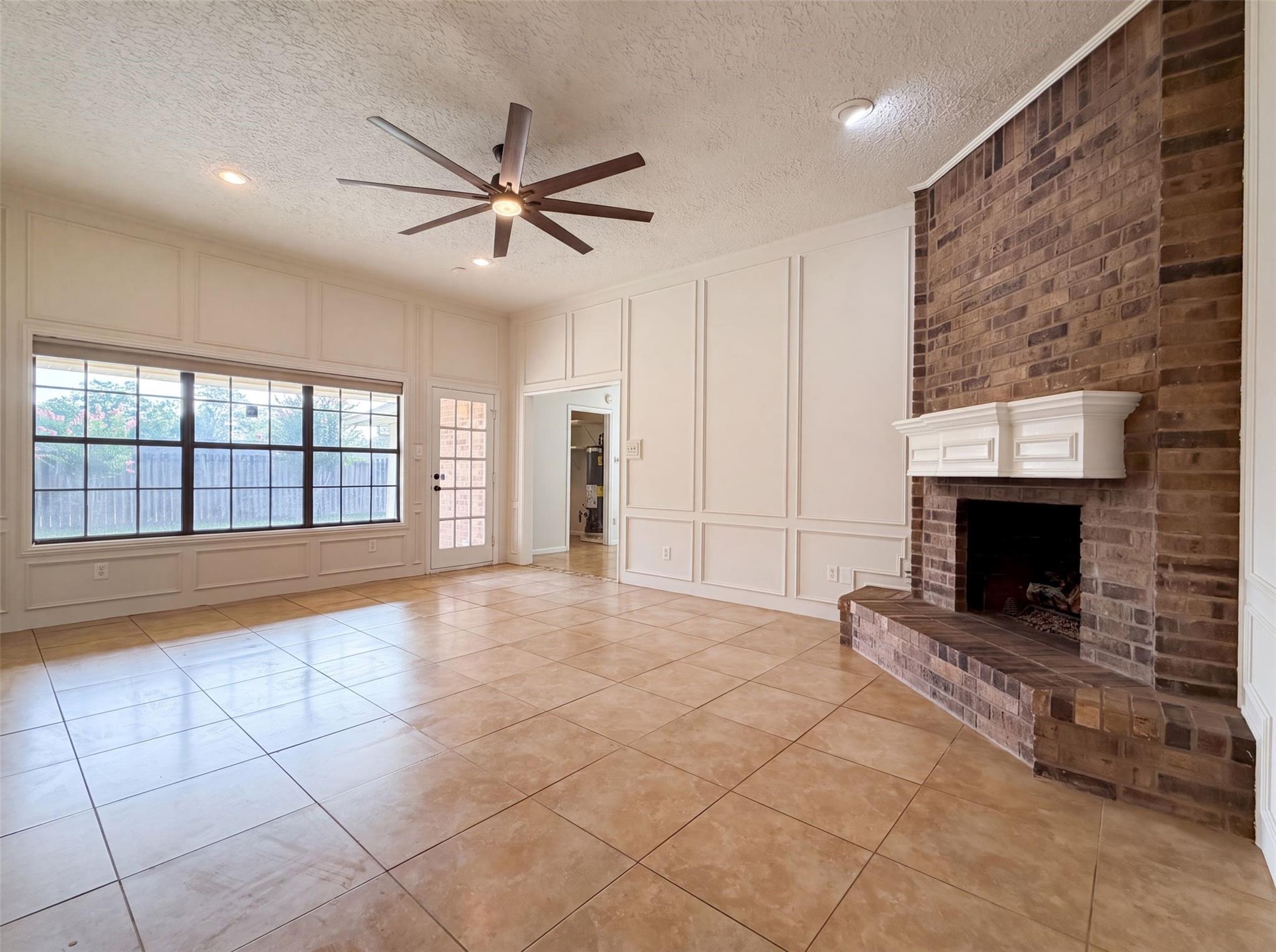 2002 Windmill Drive