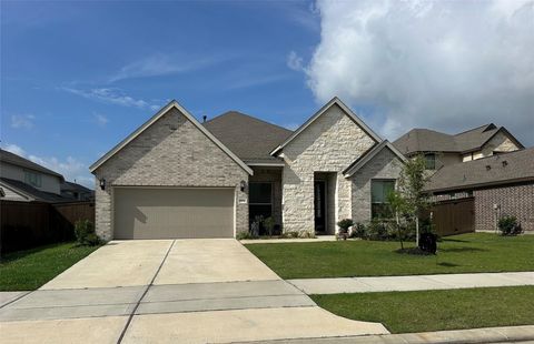 Photo of 29014 Red Loop Drive, New Caney, TX 77357 (MLS # 42072354)