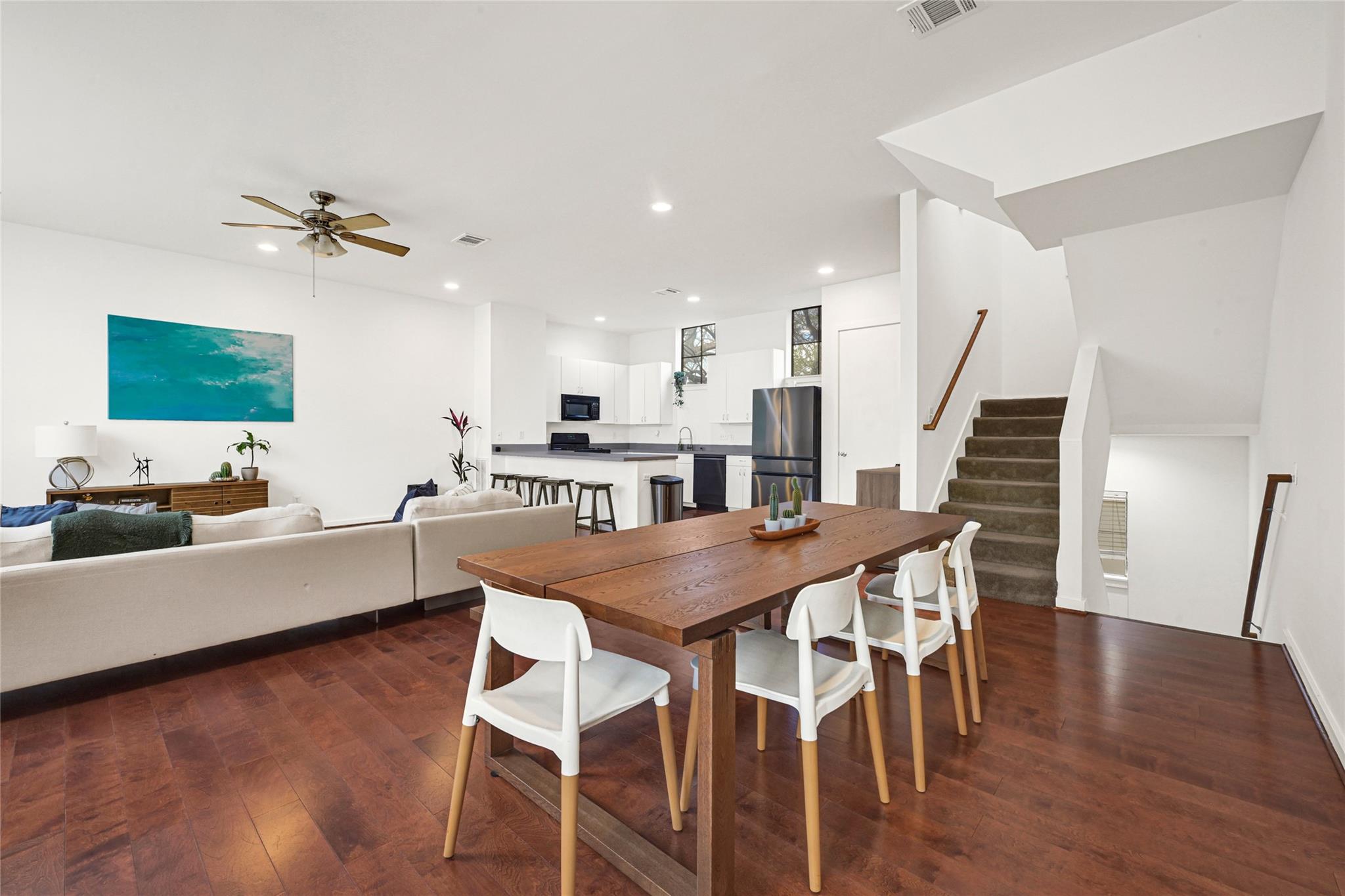 939 Colorado Street 8