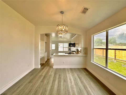 Tiny photo for 8202 Radial Court, Rosharon, TX 77583 (MLS # 50582128)