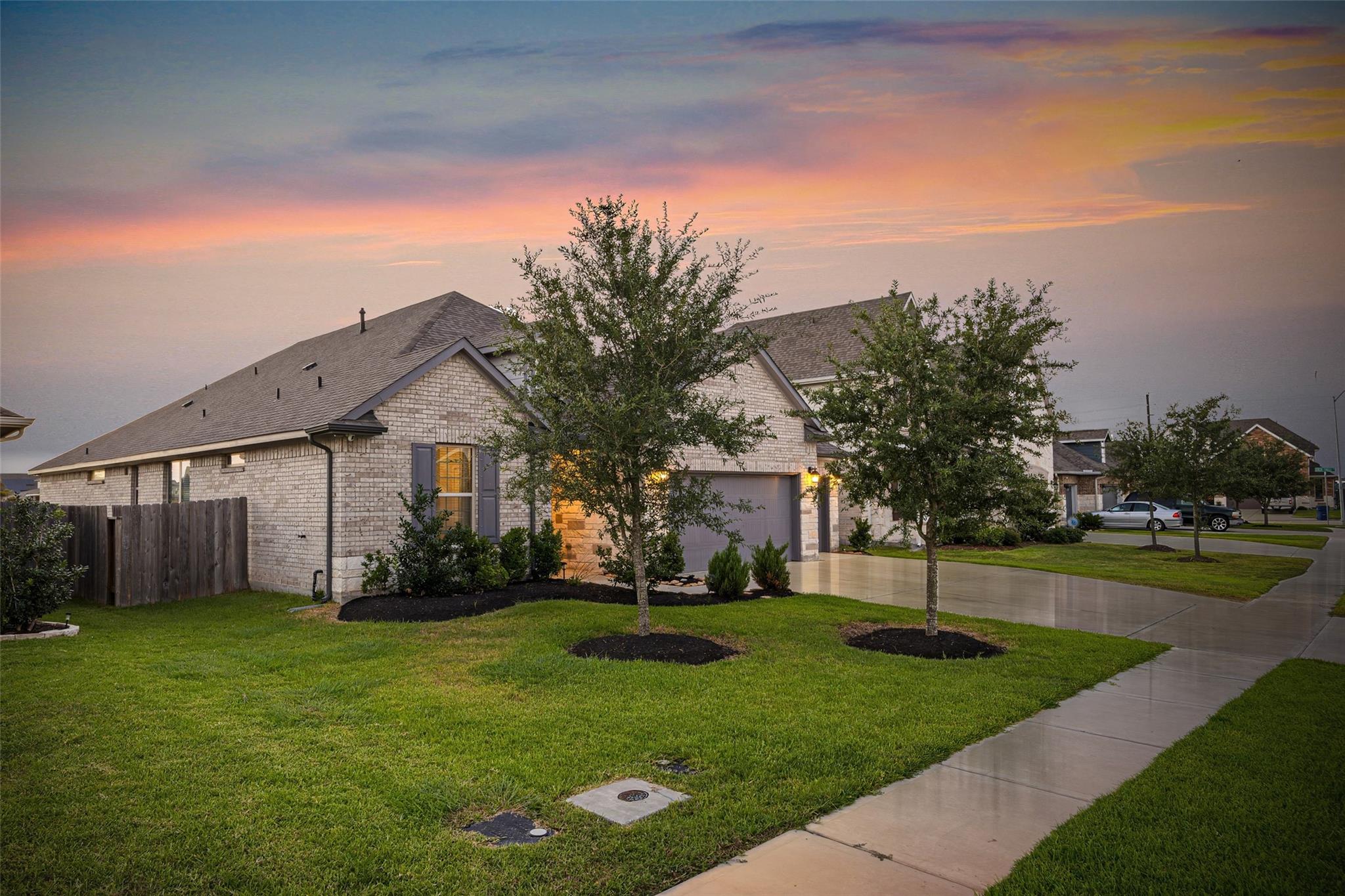 18931 Lynnwood Crest Drive