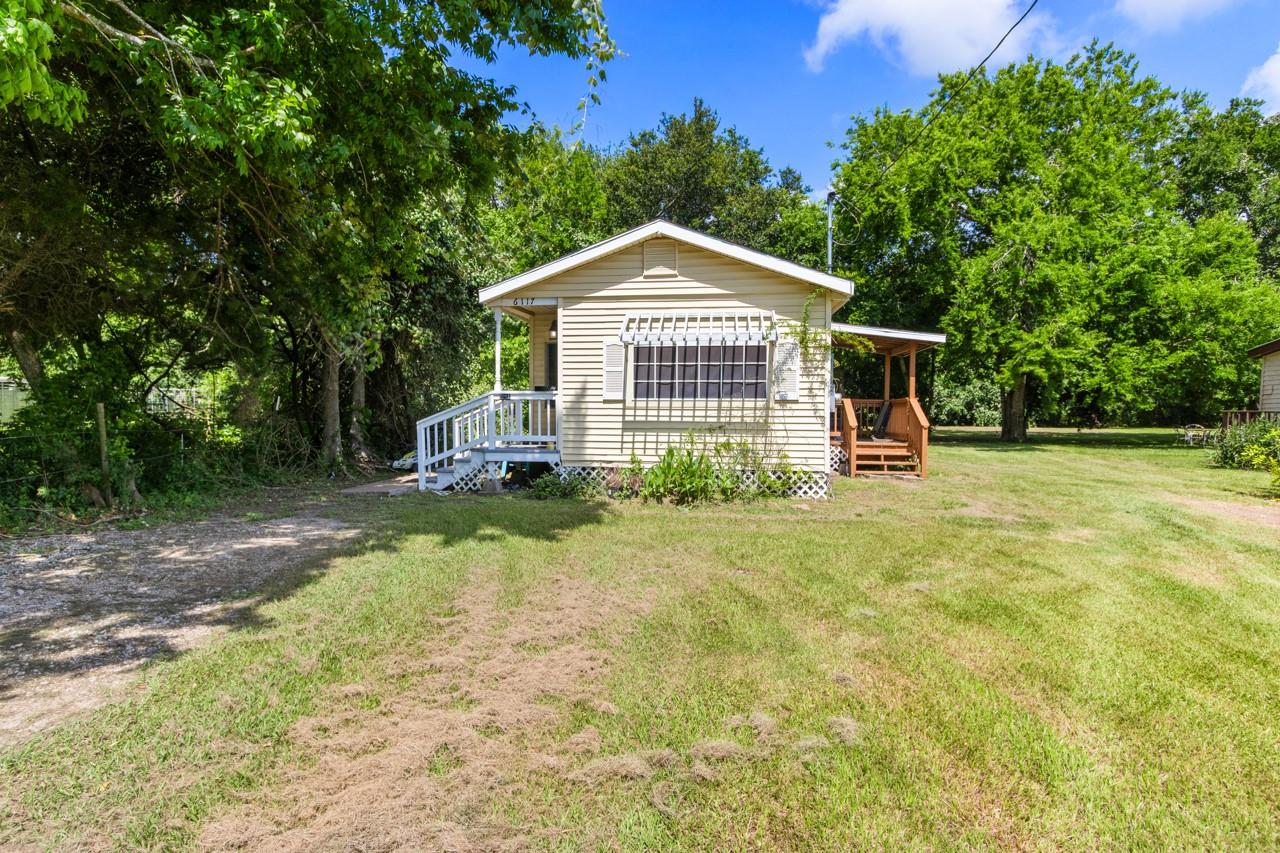 6119 Highland Road