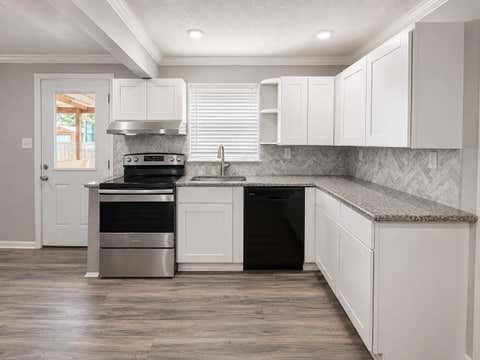 Tiny photo for 705 Collins Street, Dayton, TX 77535 (MLS # 43899661)