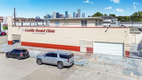 Photo of 2919 Canal Street, Houston, TX 77003 (MLS # 2411127)