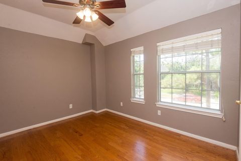 Tiny photo for 3023 Hidden Mist Court, Pearland, TX 77584 (MLS # 67995616)