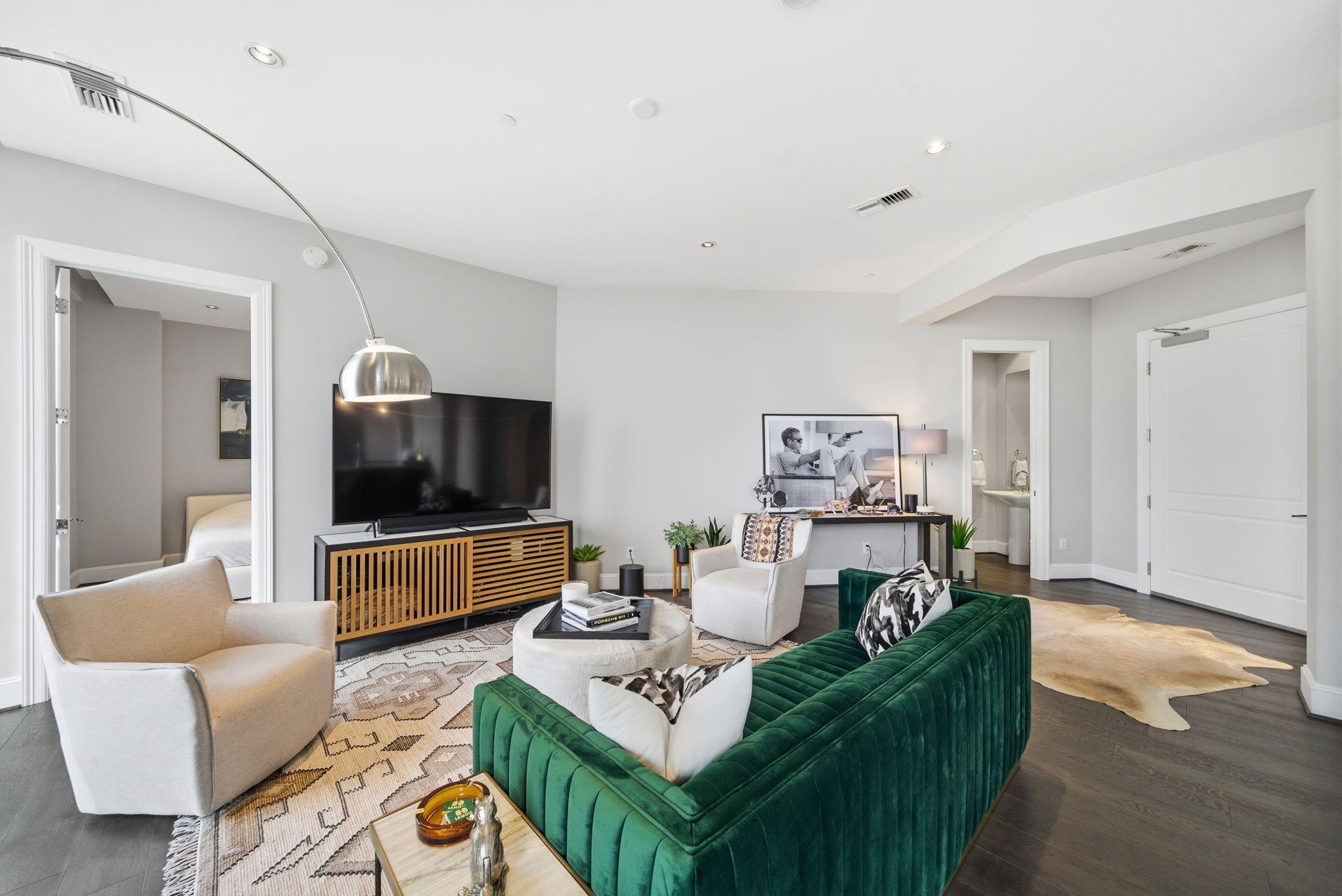 1409 Post Oak Boulevard 1903