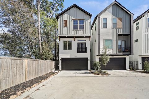 Photo of 5320 Creekmont Timbers Trail, Houston, TX 77091 (MLS # 39855523)
