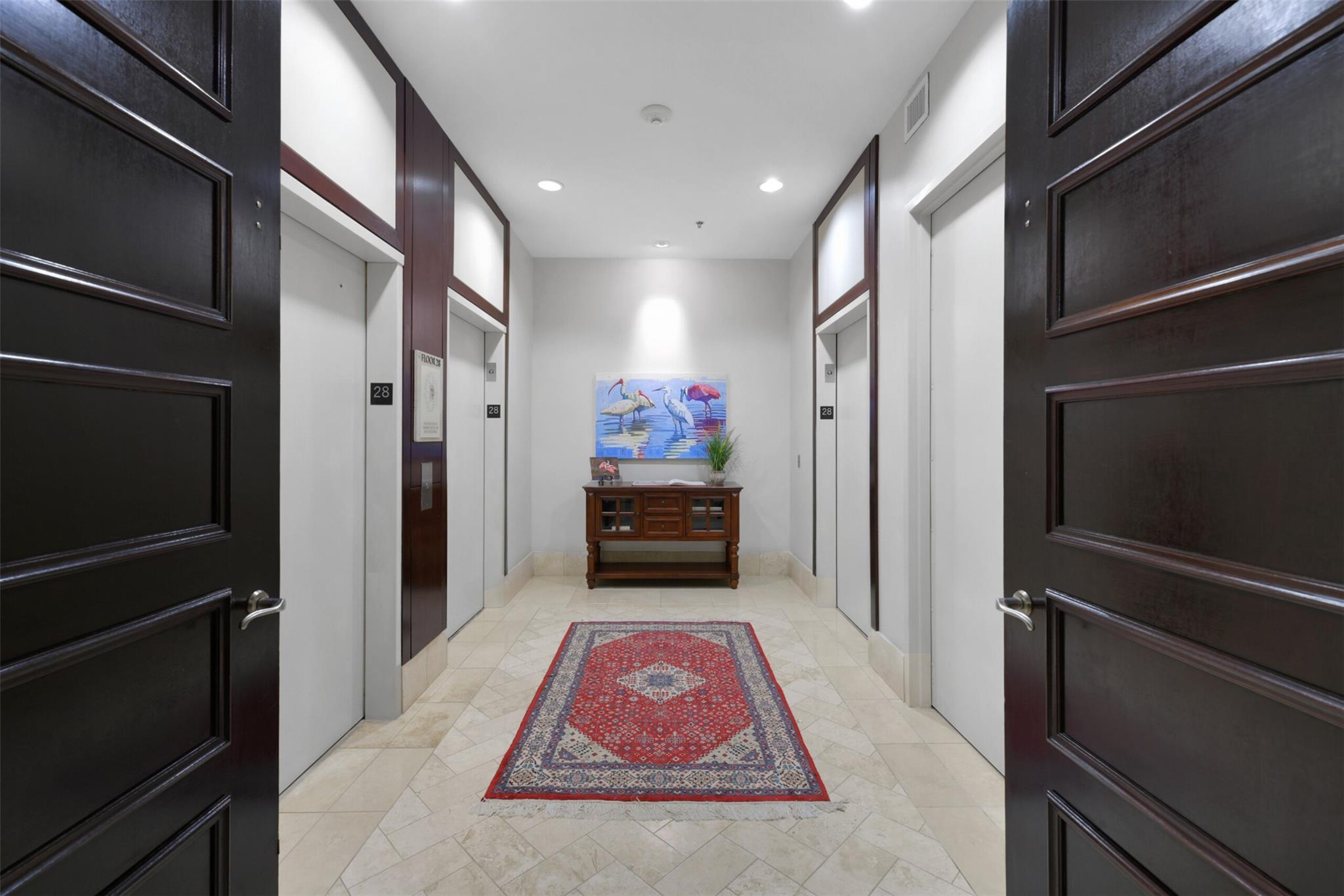 801 E Beach Drive TW2806