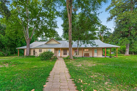 Photo of 13996 Kidd Road, Conroe, TX 77302 (MLS # 85136094)