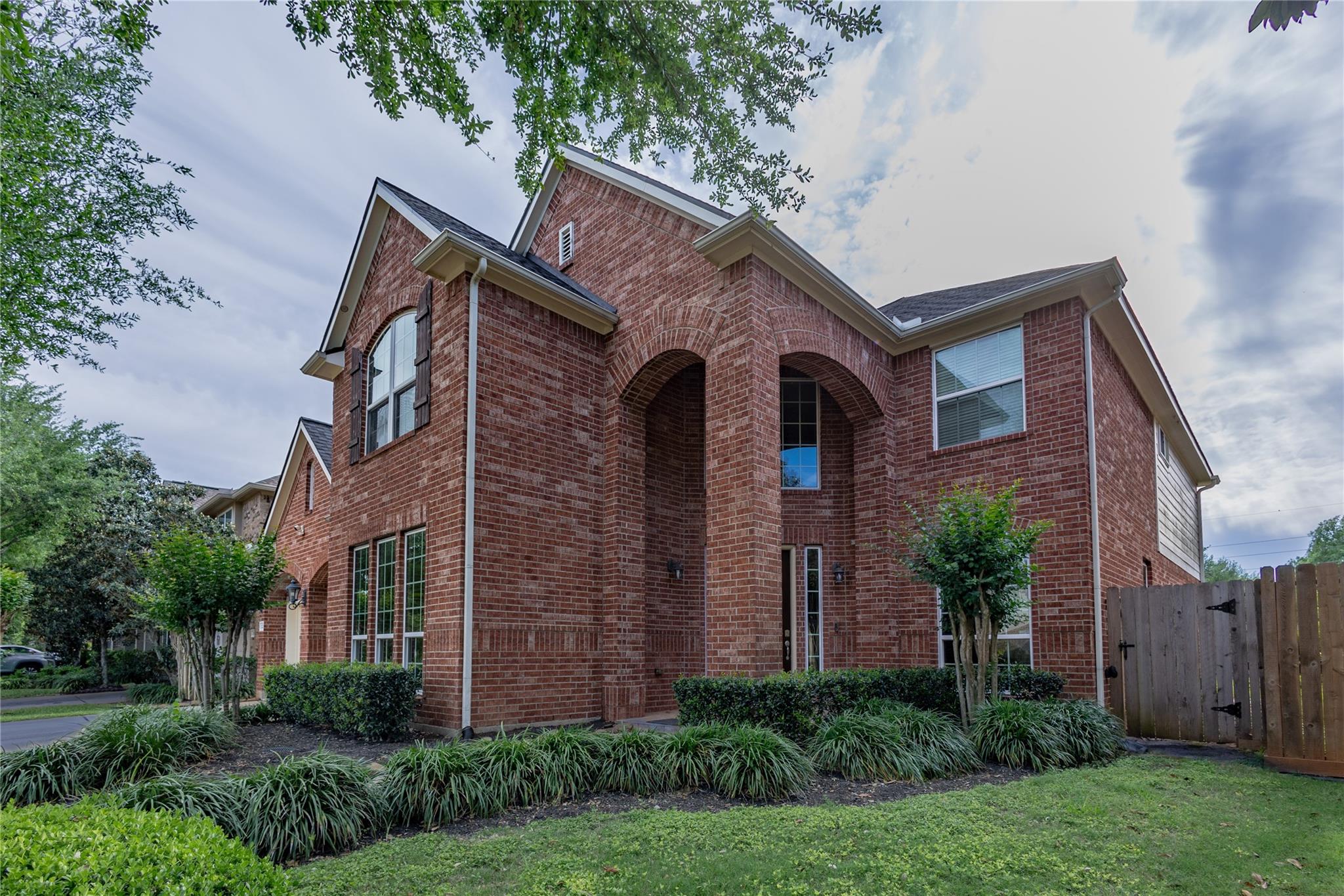 222 Trillium Drive