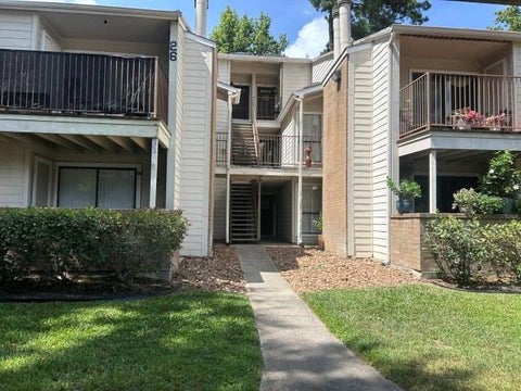 Photo of 3500 Tangle Brush Drive #28, The Woodlands, TX 77381 (MLS # 76845688)