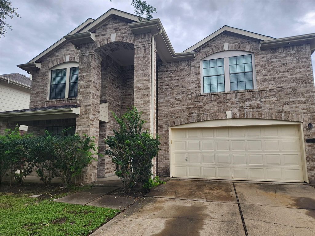 Photo of 16111 Soaring Eagle Drive, Houston, TX 77083 (MLS # 72332296)