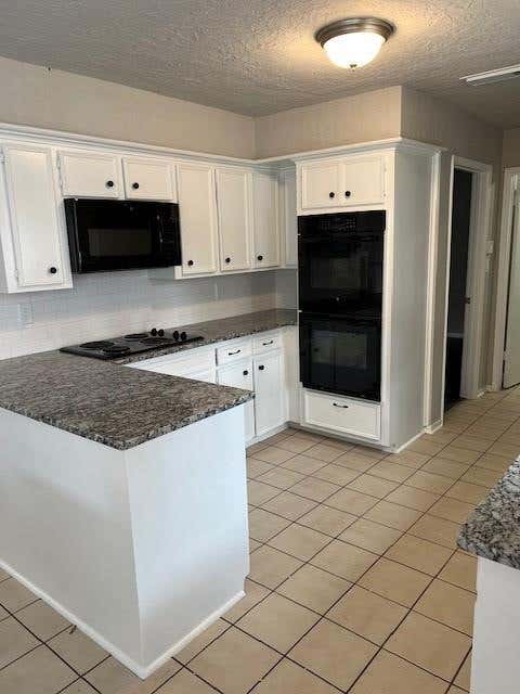 Photo of 16326 Locke Haven Drive, Houston, TX 77059 (MLS # 2051575)