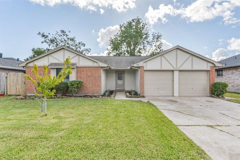 Photo of 9910 Rustic Rock Road, La Porte, TX 77571 (MLS # 9334256)