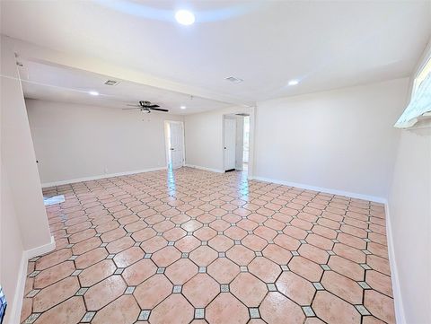 Tiny photo for 10418 S Oswego Street, Houston, TX 77029 (MLS # 78037256)