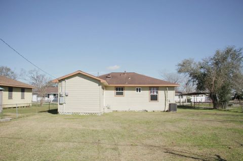 Tiny photo for 10418 S Oswego Street, Houston, TX 77029 (MLS # 78037256)