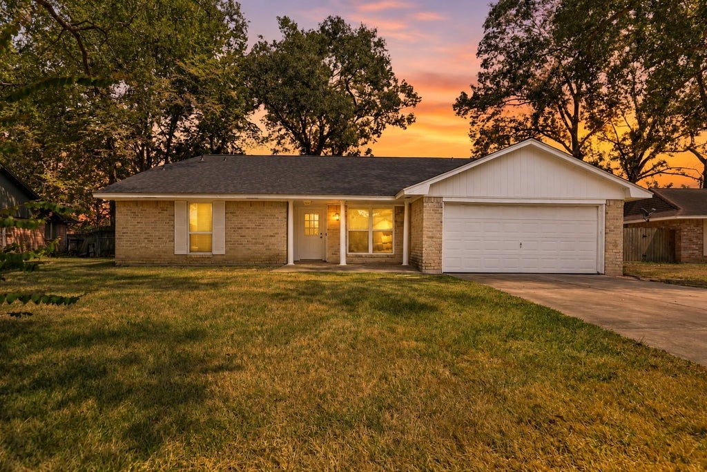 Photo of 24610 Green Moss Drive, Houston, TX 77336 (MLS # 98350360)