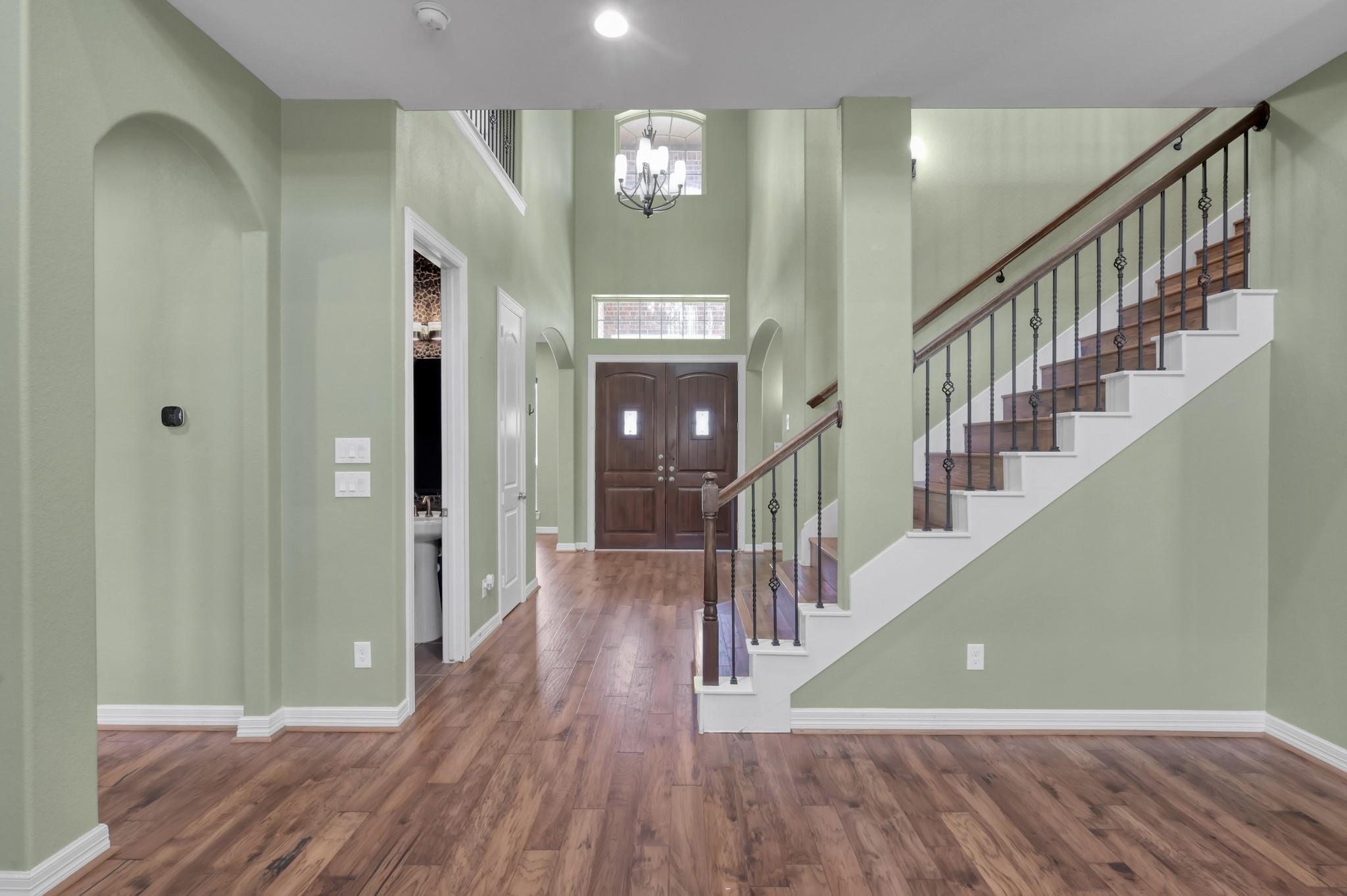 23219 Belted Kingfisher Trail