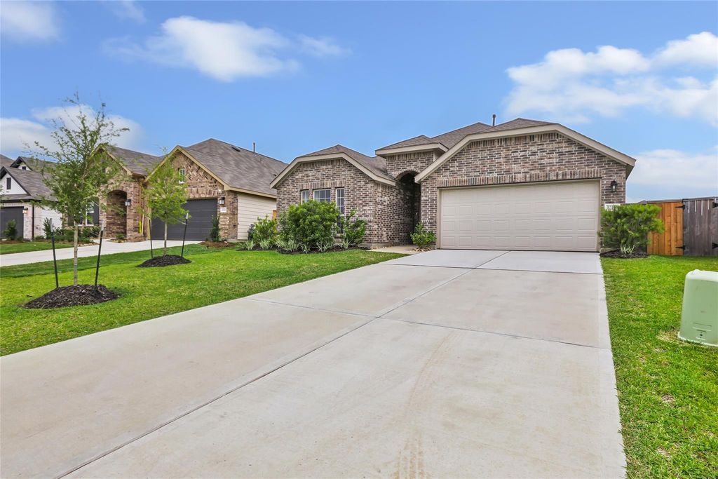 Photo of 22527 Pagoda Dogwood Branch, New Caney, TX 77357 (MLS # 28348355)