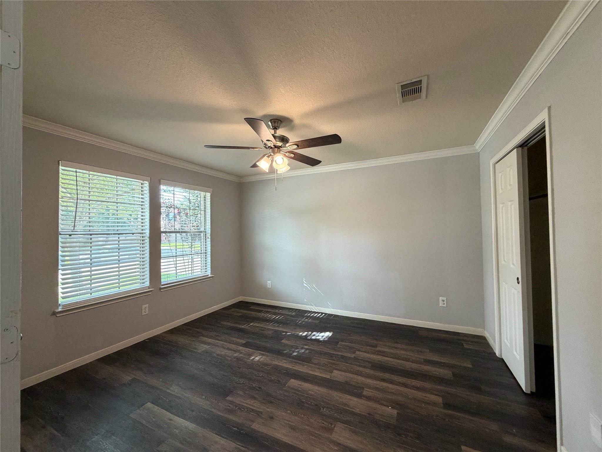 8023 Clover Leaf Drive