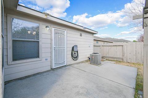 Tiny photo for 15639 Western Skies Drive, Houston, TX 77086 (MLS # 17732757)
