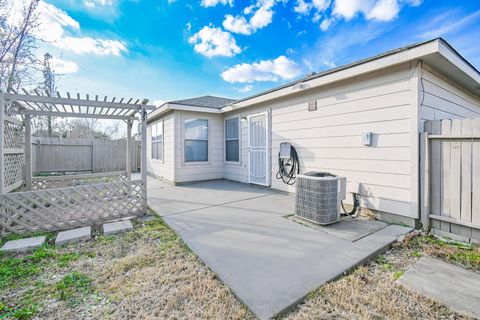 Tiny photo for 15639 Western Skies Drive, Houston, TX 77086 (MLS # 17732757)