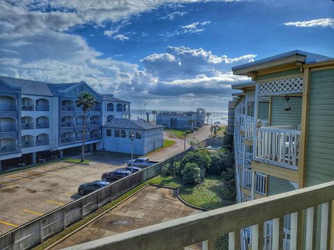 Photo of 6300 Seawall Boulevard #3326, Galveston, TX 77551 (MLS # 52421123)