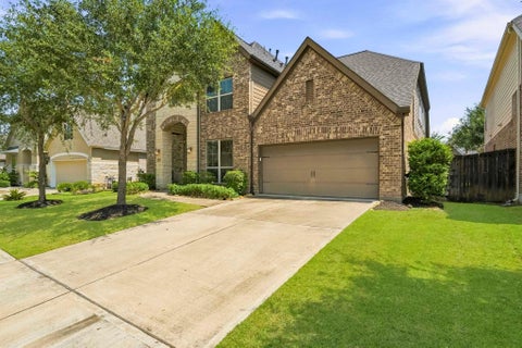 Photo of 1718 Tonkawa Trail, Katy, TX 77493 (MLS # 10932050)