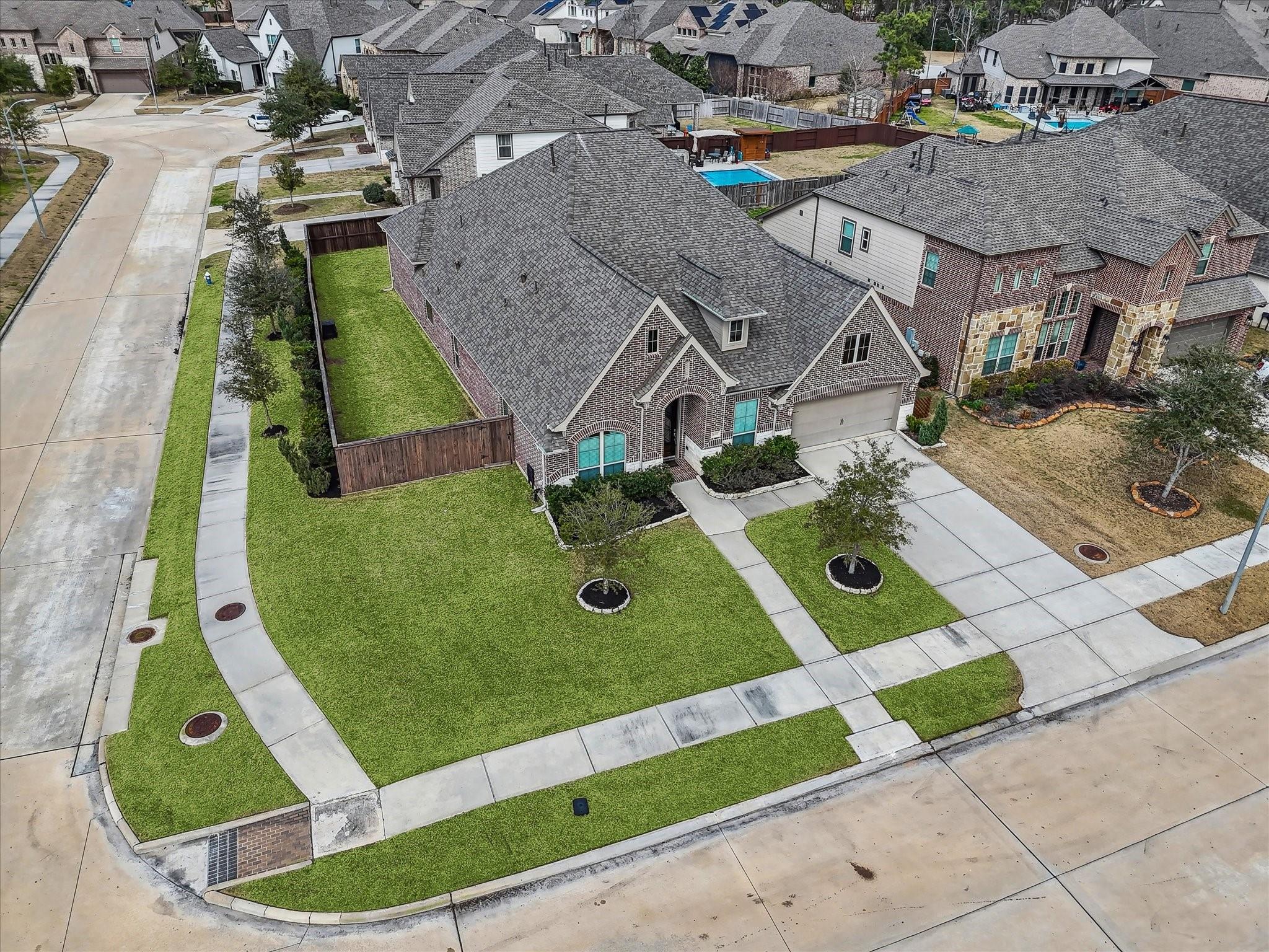 16503 Whiteoak Canyon Drive