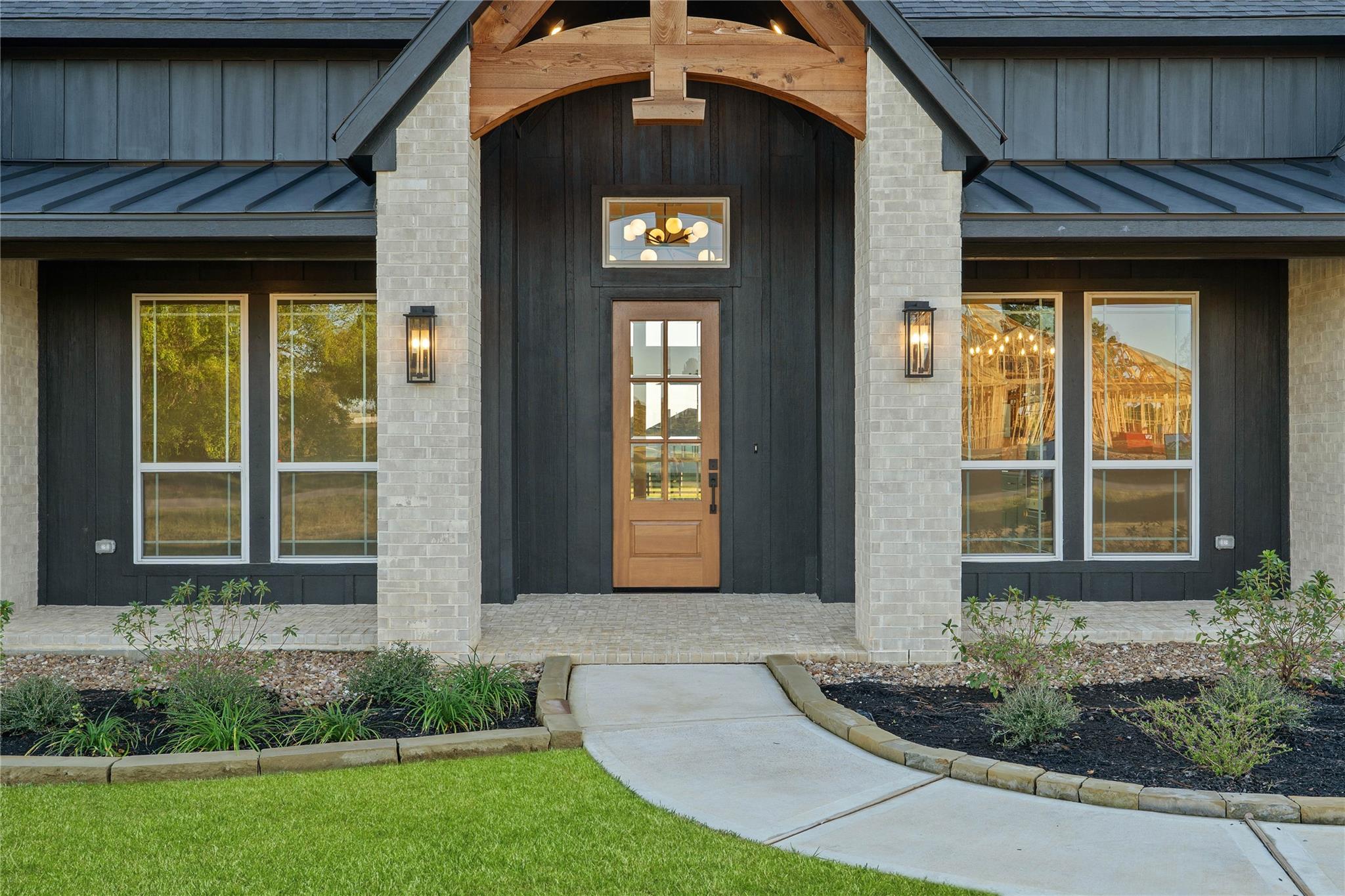 25231 Pleasant Retreat Court