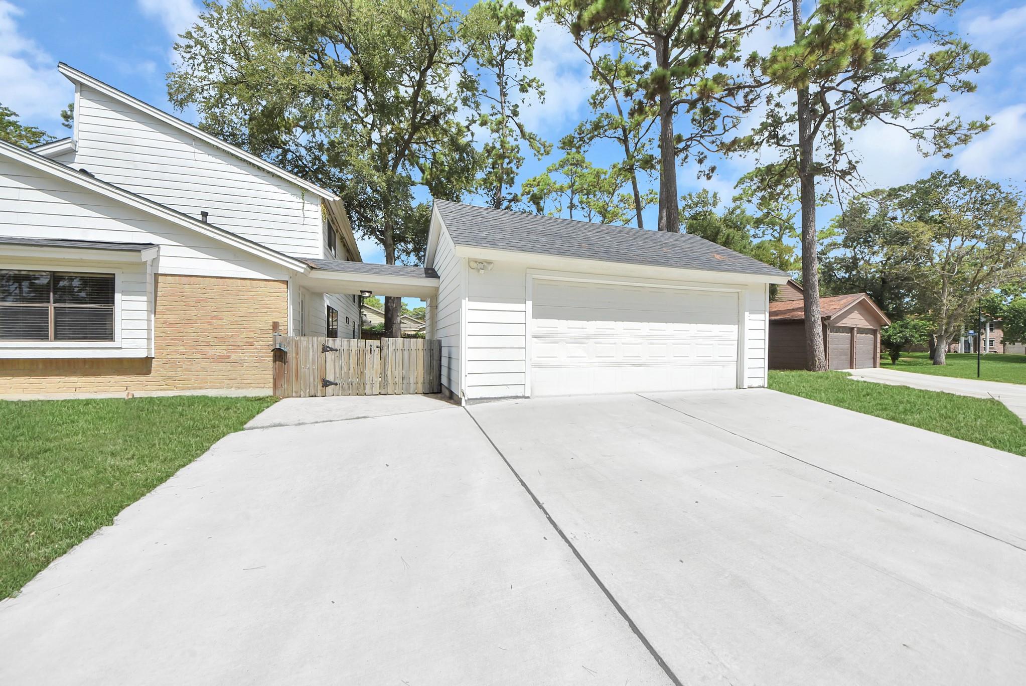 4701 Spring Lane