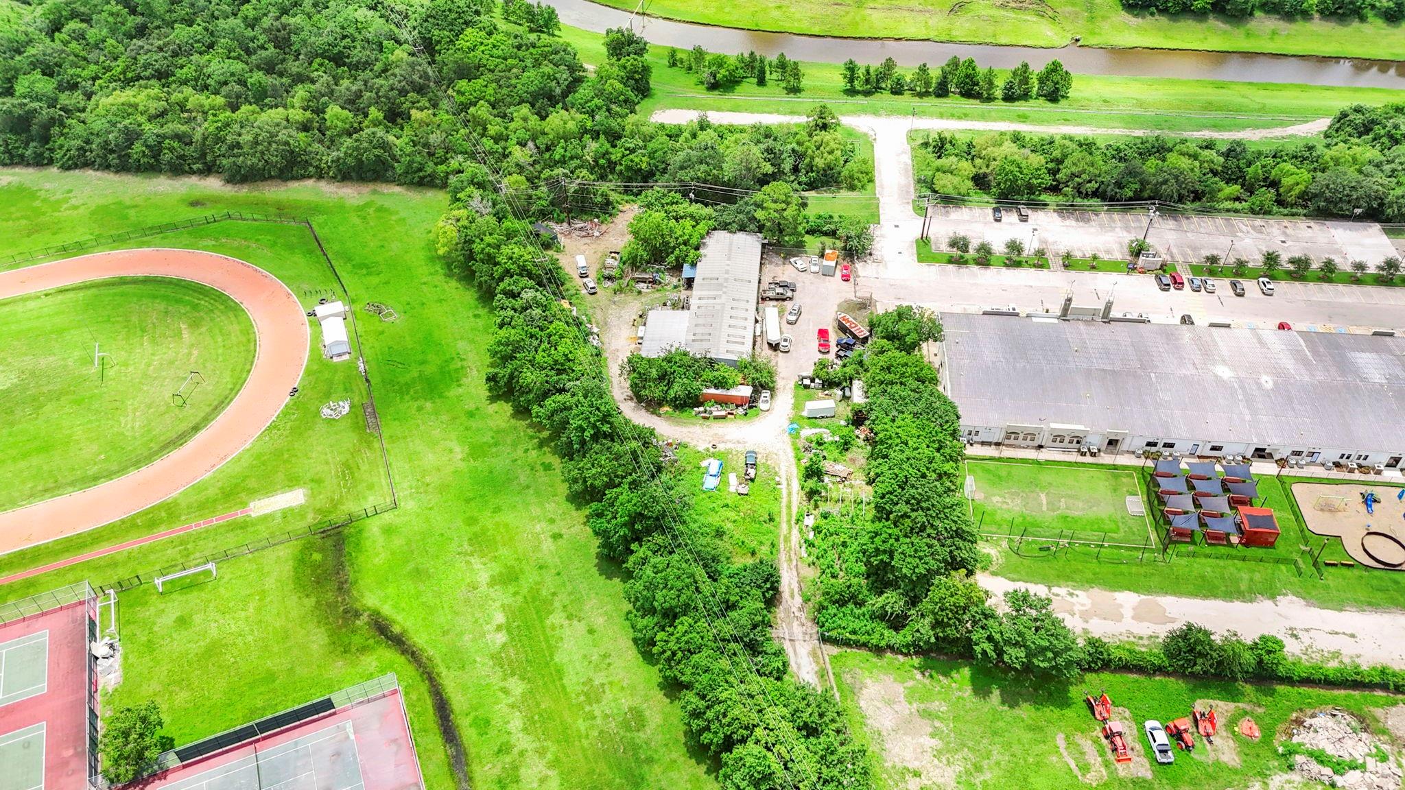 17513 El Camino Real