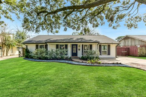 9623 Val Verde Street Houston TX 77063