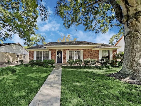 Photo of 12355 Westella Drive, Houston, TX 77077 (MLS # 45210829)