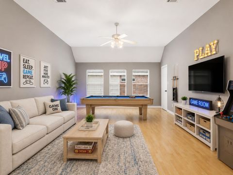Tiny photo for 1322 Kirby Lake Court, Richmond, TX 77406 (MLS # 30698138)