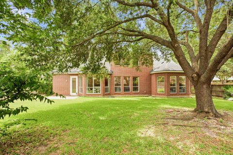 Tiny photo for 1322 Kirby Lake Court, Richmond, TX 77406 (MLS # 30698138)