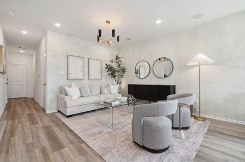 Photo of 1047 Moon Drop Lane, Houston, TX 77090 (MLS # 18849816)