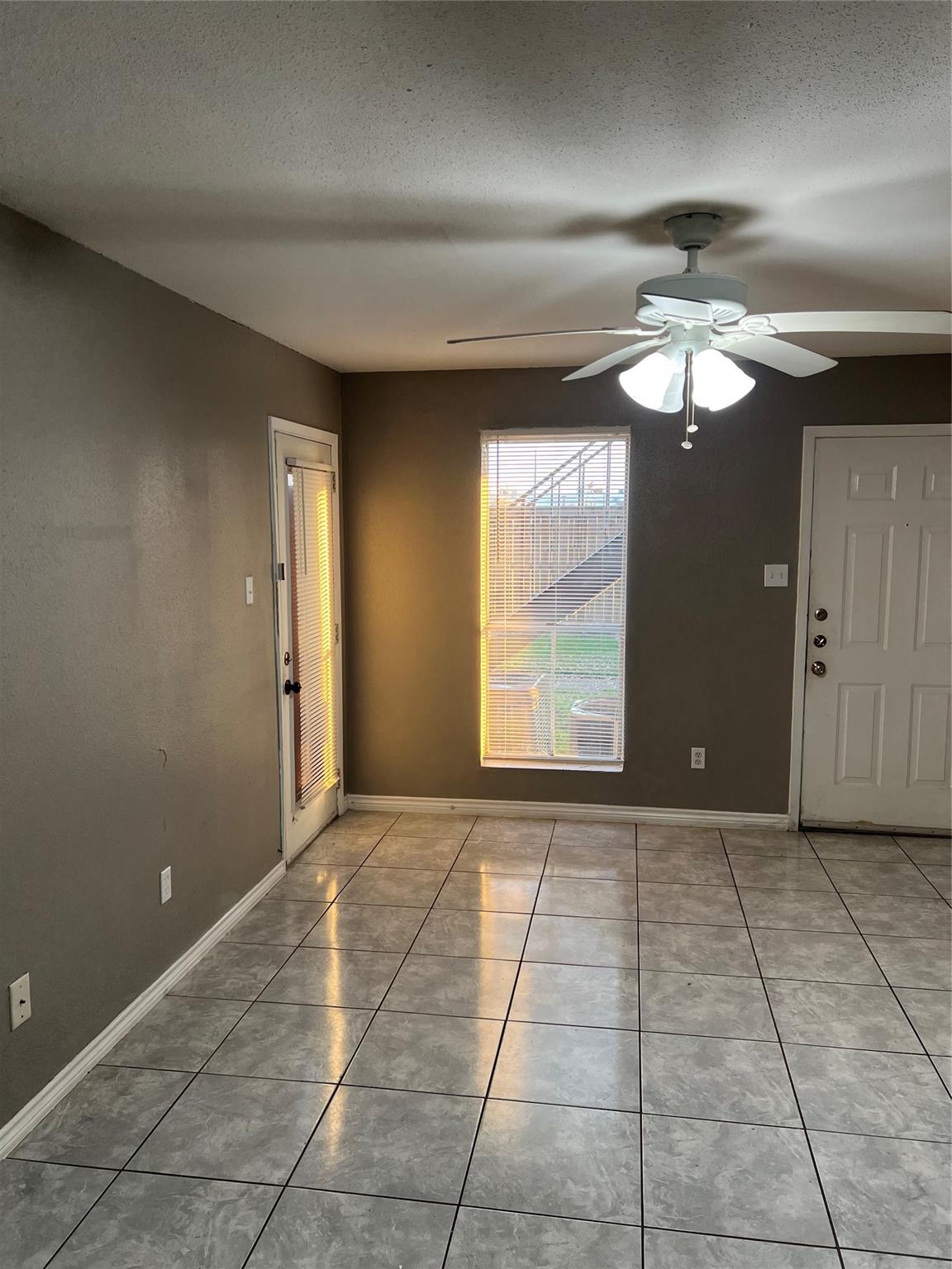 3900 Woodchase Drive 163