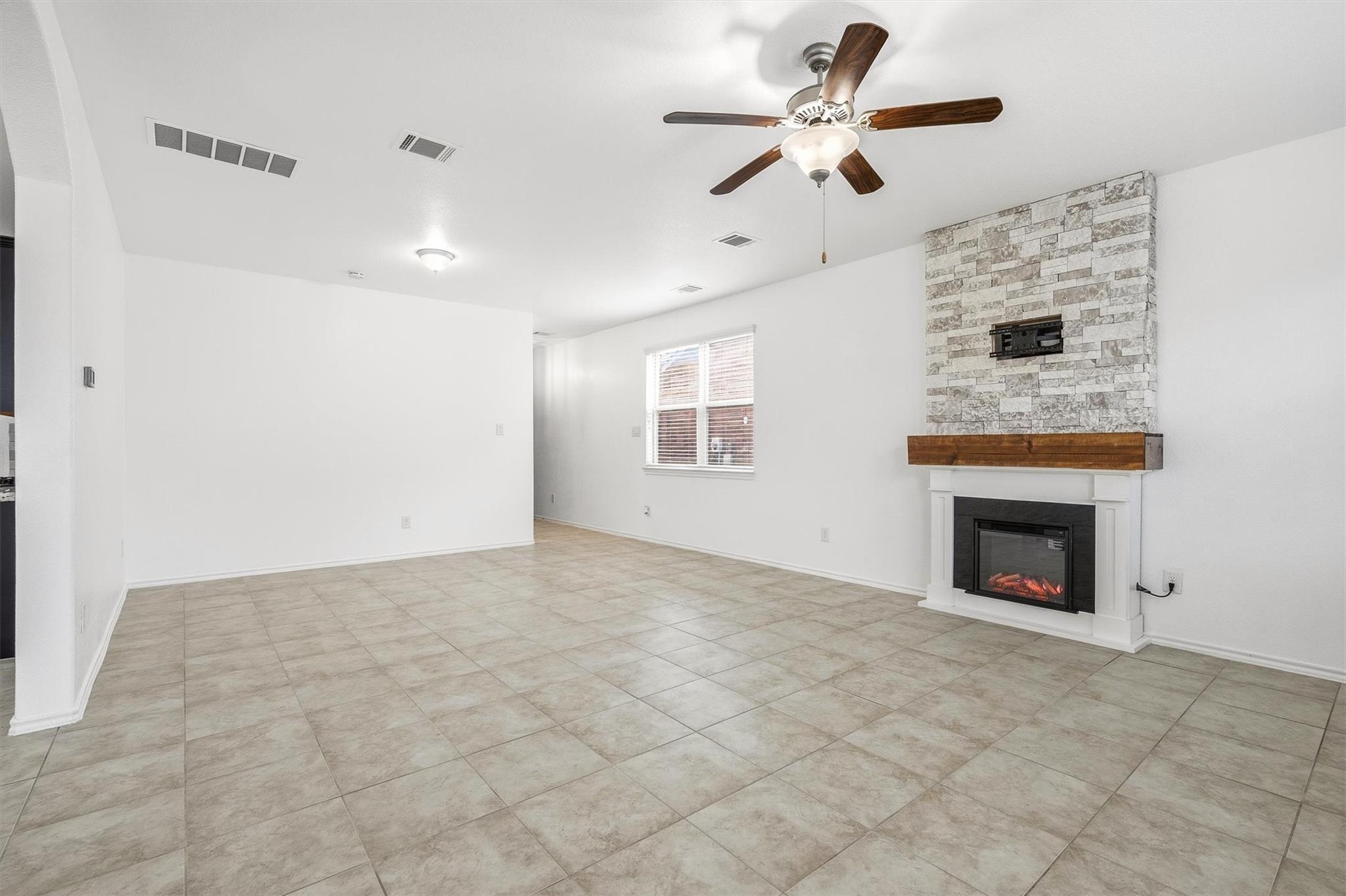 3611 Sumner Lodge Drive