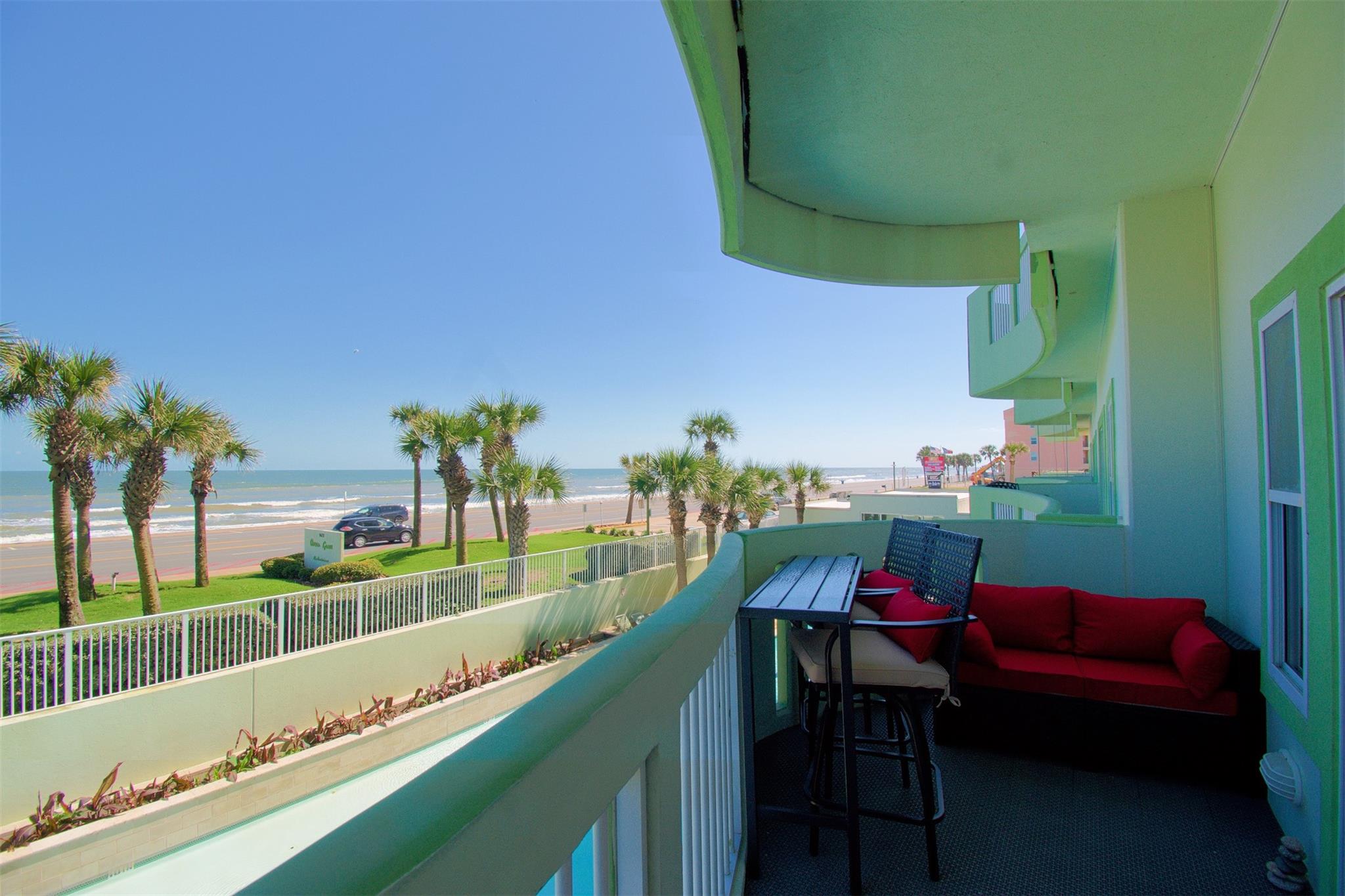 9420 Seawall Boulevard 302