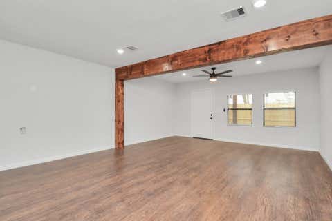 Tiny photo for 262 De Boll Street, Houston, TX 77022 (MLS # 47208270)