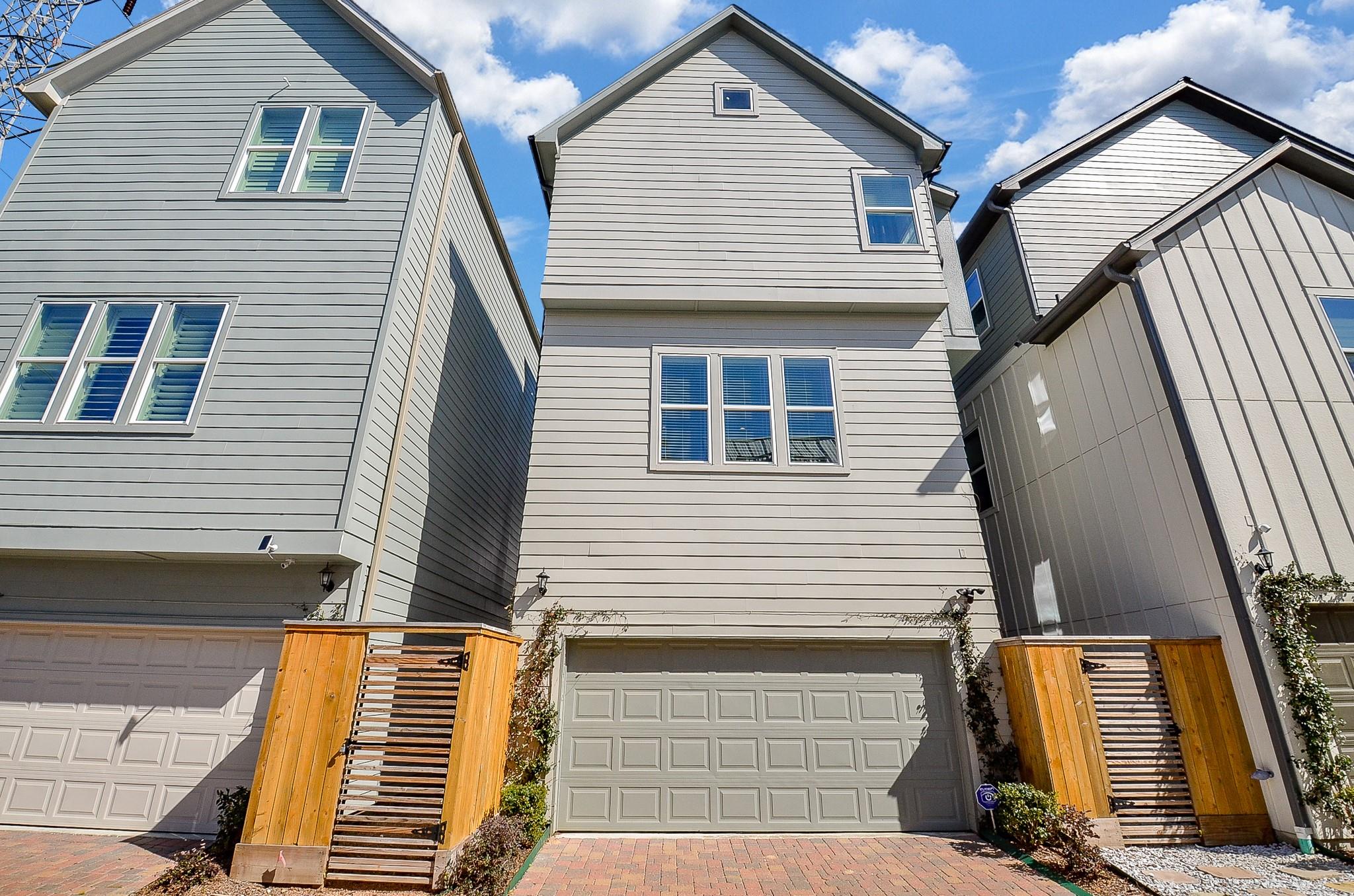 Houston, Texas 77080, United States, 3 Bedrooms Bedrooms, ,4 BathroomsBathrooms,Residential,Active,229484