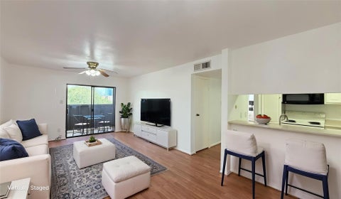 Photo of 3075 Walnut Bend Lane #36, Houston, TX 77042 (MLS # 79978279)
