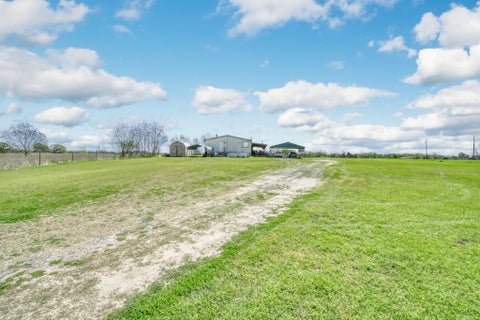Vacant Land For Sale - 1440 Mustang Loop<br/> Madisonville, TX 77864