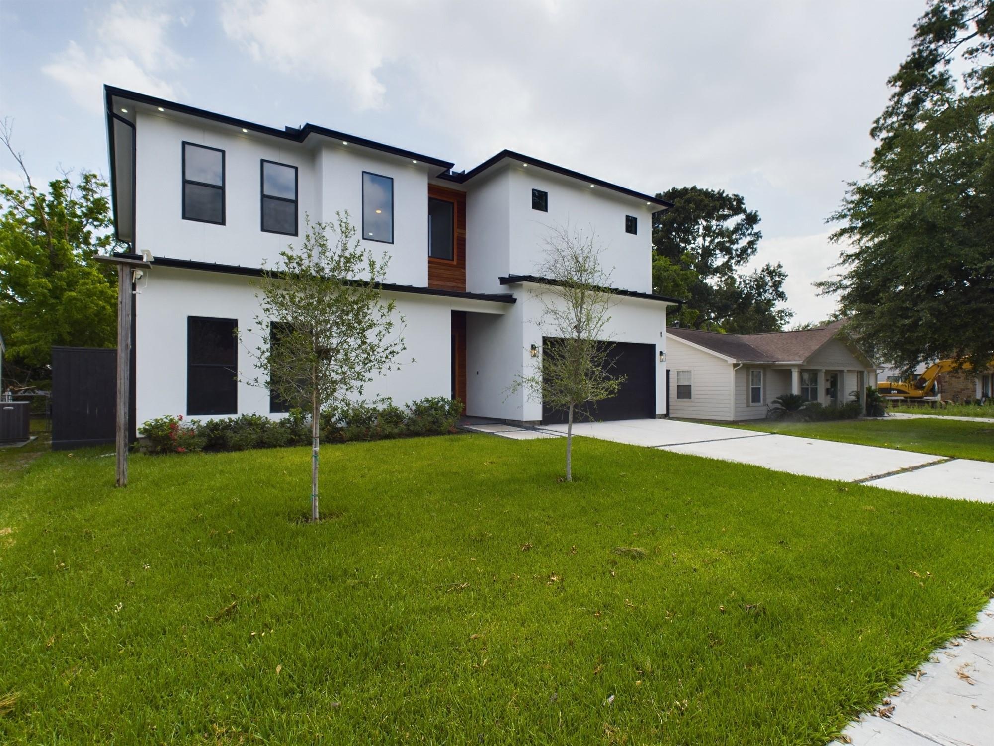 Houston, Texas, 77018, United States, 4 Bedrooms Bedrooms, ,4 BathroomsBathrooms,Residential,Active,1731234