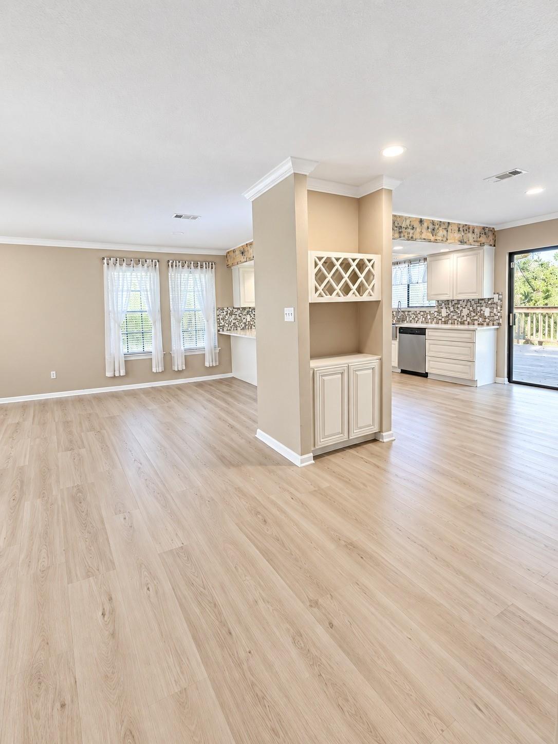 2723 Country Place Drive