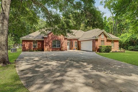 Photo of 22873 Zambesi Drive, Porter, TX 77365 (MLS # 55668009)