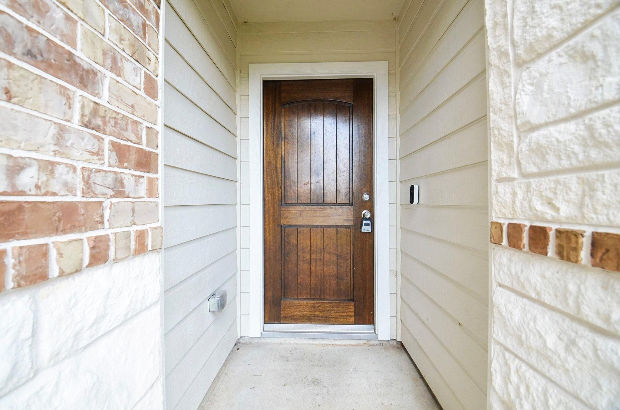 3222 Owl Hollow Drive