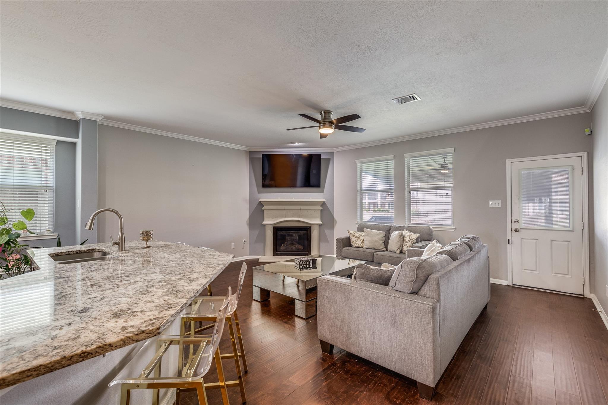 4034 Calabria Bay Court