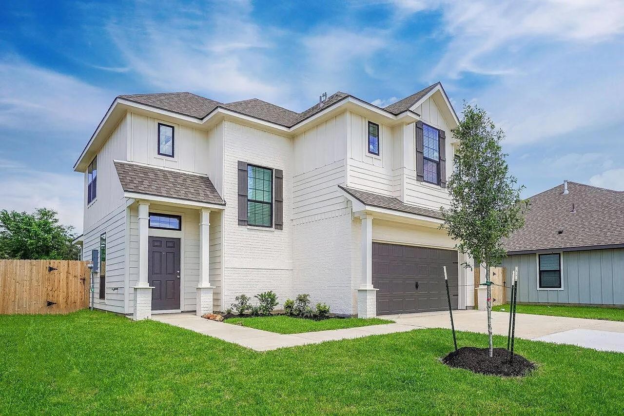 1042 Tomball Downs Drive